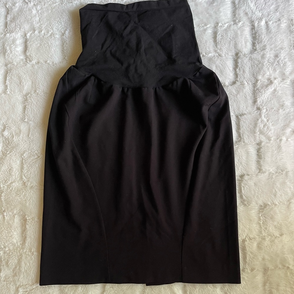 Jessica Simpson maternity black skirt size S